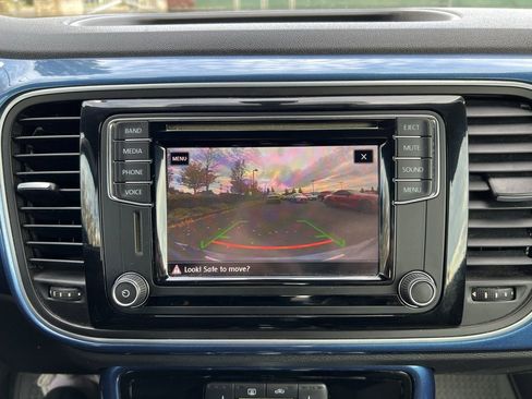 Used 2017 Volkswagen Beetle 1.8T SE image 20