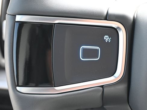 New 2027 Ford Expedition Max Active RWD image 17