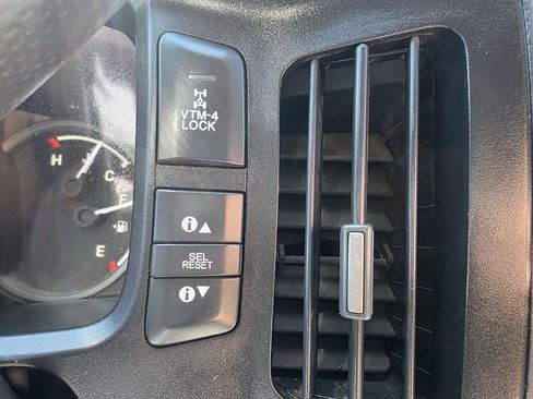 Used 2014 Honda Ridgeline RTL image 11