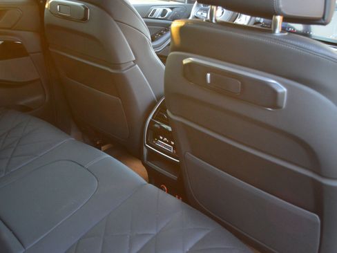 Certified 2025 BMW X5 xDrive40i w/ Premium Package image 32