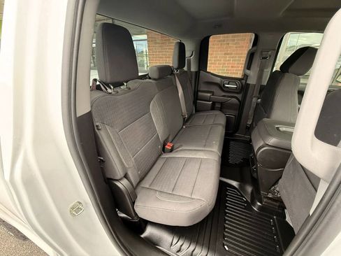 Used 2023 GMC Sierra 1500 Pro w/ Pro Value Package AWD/4WD image 12