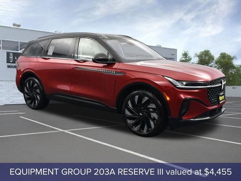 New 2026 Lincoln Nautilus Reserve AWD/4WD image 3