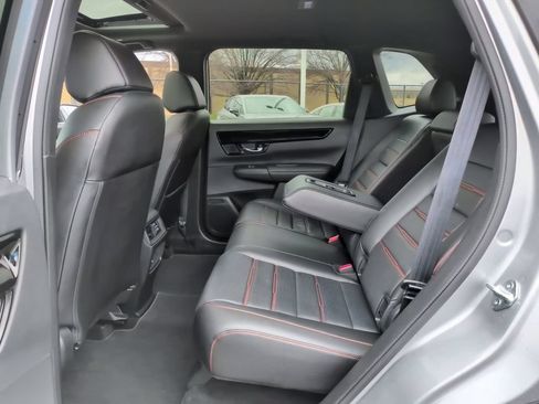 Used 2025 Honda CR-V Sport Touring image 9