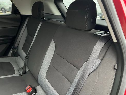 Used 2023 Chevrolet TrailBlazer LT w/ Convenience Package image 18