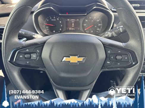 Used 2023 Chevrolet TrailBlazer LT image 28