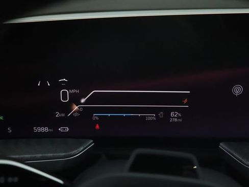 Used 2025 Cadillac Escalade IQ Sport 2 w/ LPO, ONYX Package image 20