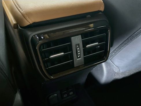 Used 2024 Lexus NX 250 FWD image 28