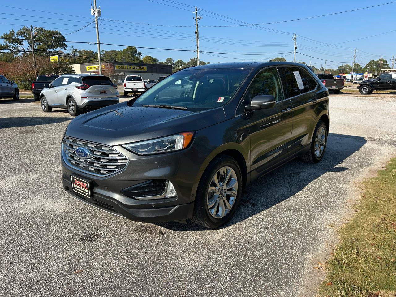 Used 2019 Ford Edge Titanium w/ Equipment Group 301A FWD image 6
