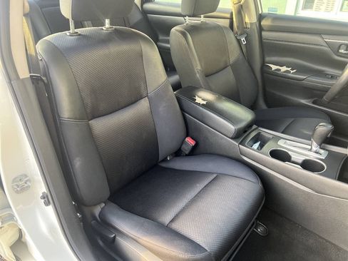 Used 2016 Nissan Altima 2.5 SR FWD image 14