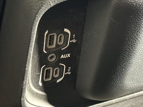 Used 2023 RAM 1500 Big Horn AWD/4WD image 43