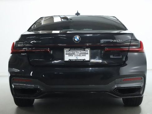 Certified 2022 BMW 750i xDrive 750i xDrive w/ Executive Package image 43