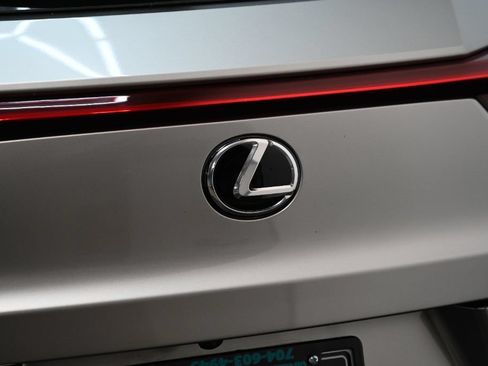 Used 2021 Lexus UX 200 w/ Accessory Package (Z2) FWD image 12