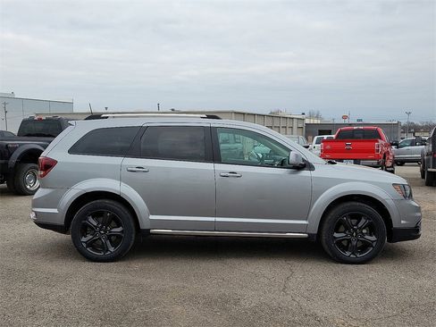Used 2020 Dodge Journey Crossroad image 6