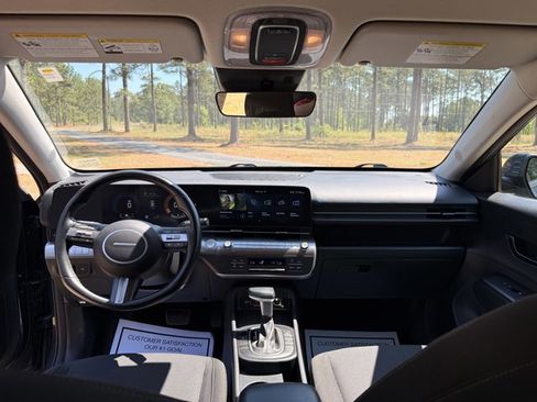 Used 2024 Hyundai Kona SEL image 16