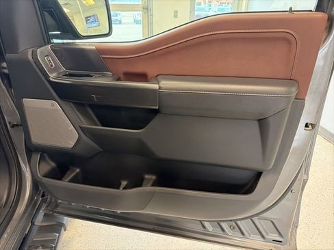 Used 2021 Ford F150 Lariat w/ Equipment Group 502A High image 45