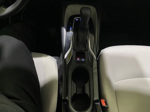 Certified 2022 Toyota Corolla LE image 20