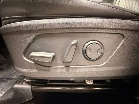 Used 2021 Kia Sorento S w/ Panoramic Sunroof Package FWD image 24