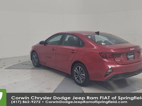 Used 2024 Kia Forte LXS image 11