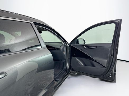 Used 2024 Kia Niro Wind FWD image 32