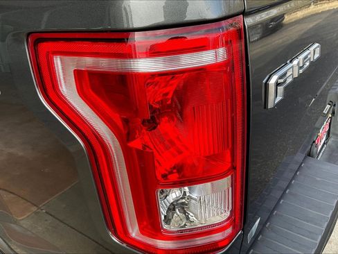 Used 2016 Ford F150 XLT w/ Equipment Group 302A Luxury image 24