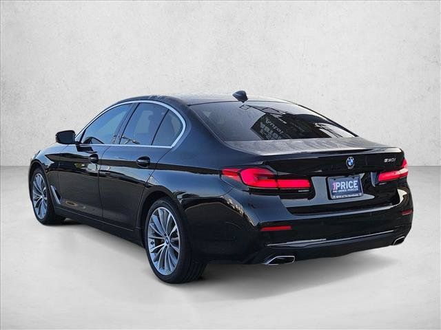 Used 2023 BMW 530i w/ Convenience Package RWD image 16