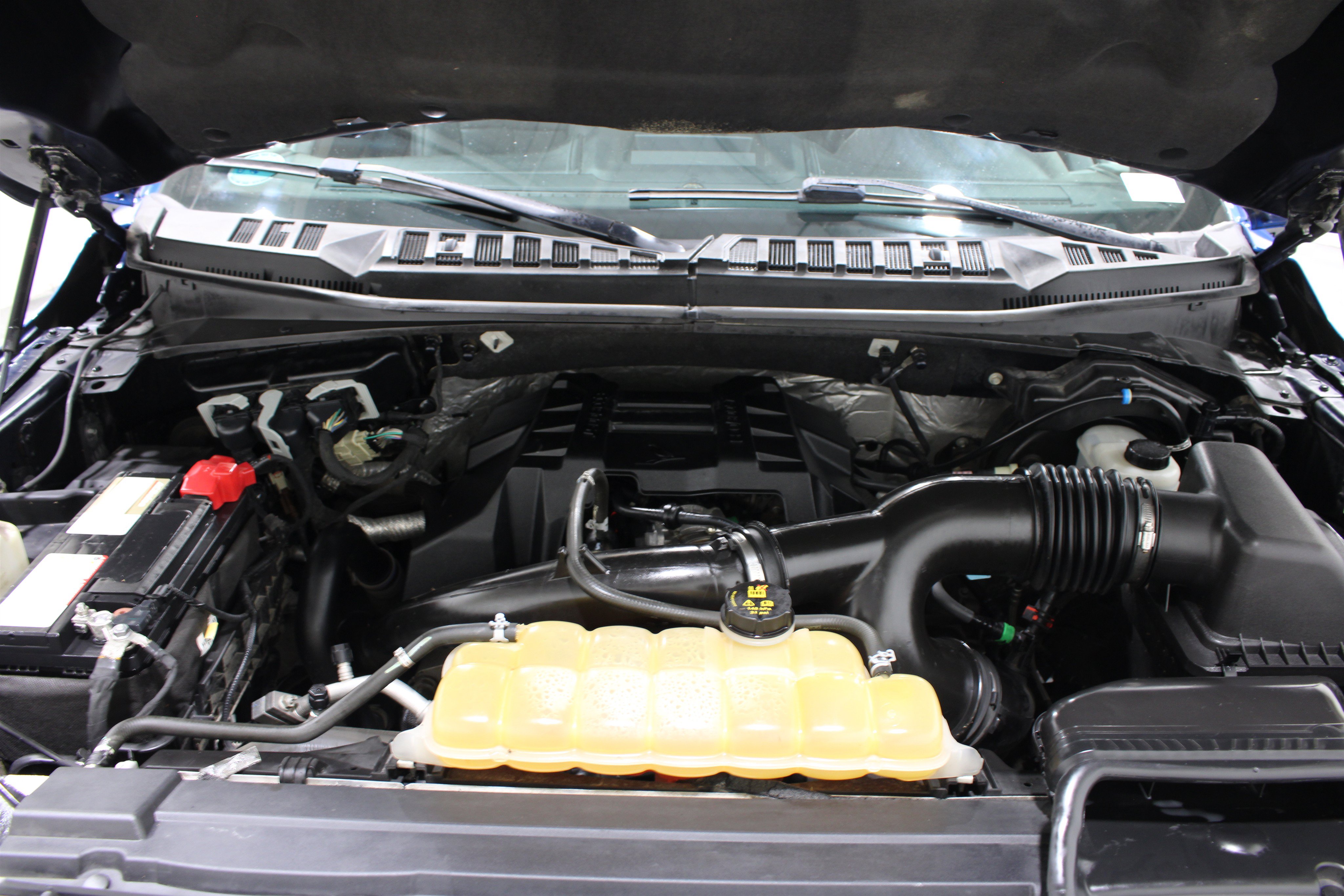 Used 2018 Ford F150 Lariat AWD/4WD image 40