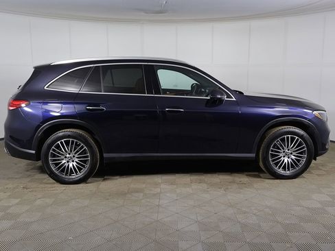 Used 2023 Mercedes-Benz GLC 300 4MATIC image 16