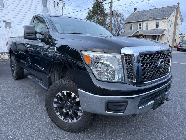 Used 2017 Nissan Titan SV AWD/4WD image 1