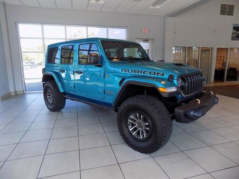 Certified 2024 Jeep Wrangler Unlimited Rubicon 392 AWD/4WD image 43
