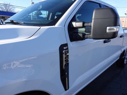 Used 2023 Ford F250 XLT image 7