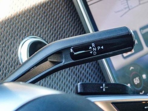 Used 2023 Mercedes-Benz EQE 500 4MATIC Sedan image 19