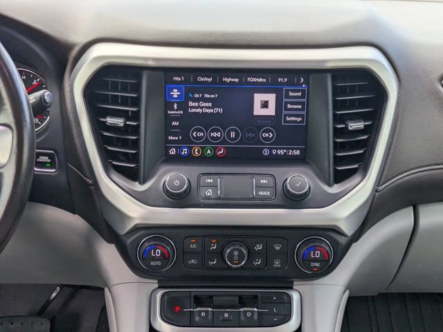 Used 2020 GMC Acadia SLT w/ Driver Alert Package II FWD image 18
