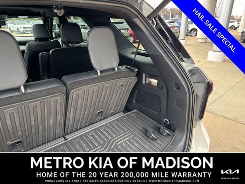 Used 2025 Ford Explorer ST w/ Sun And Sound Package AWD/4WD image 38