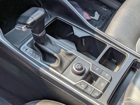 Certified 2024 Kia Sorento S FWD image 22