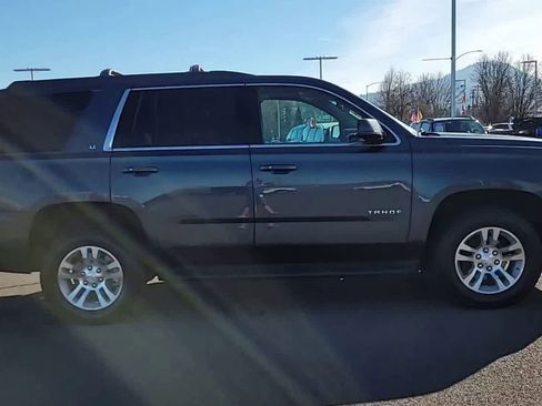 Used 2019 Chevrolet Tahoe LT image 9
