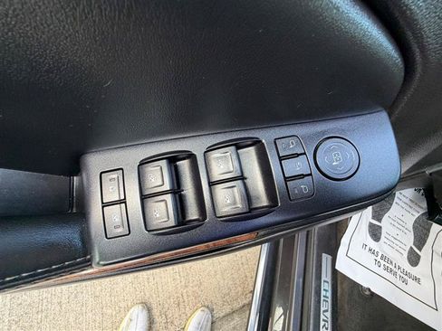 Used 2015 Chevrolet Tahoe LTZ AWD/4WD image 28