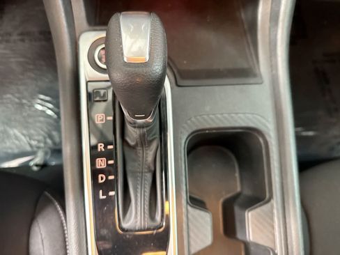 Used 2022 Nissan Sentra SV FWD image 38