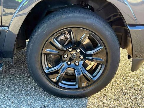 Used 2019 RAM 1500 Laramie w/ Sport Appearance Package image 8