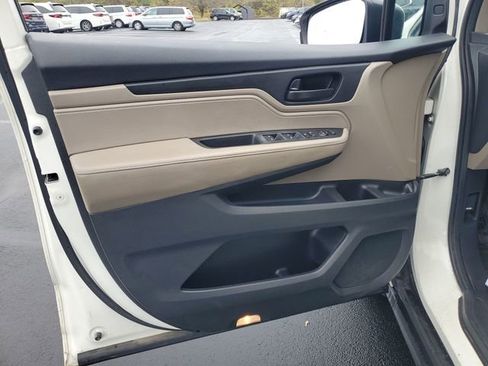Used 2019 Honda Odyssey EX image 38