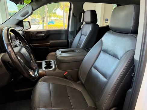 Used 2021 Chevrolet Silverado 1500 LT Trail Boss w/ Convenience Package II AWD/4WD image 11