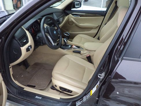 Used 2015 BMW X1 xDrive28i image 2