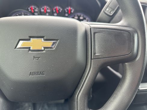 Used 2020 Chevrolet Silverado 1500 Custom w/ Custom Value Package AWD/4WD image 22