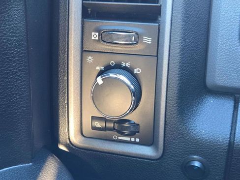 Used 2015 RAM 1500 Tradesman w/ Popular Equipment Group image 34