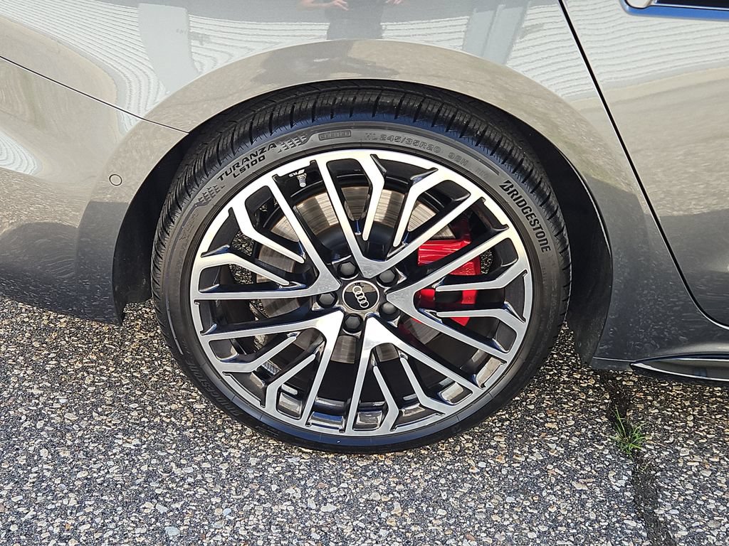 Certified 2025 Audi S5 Premium Plus AWD/4WD image 9