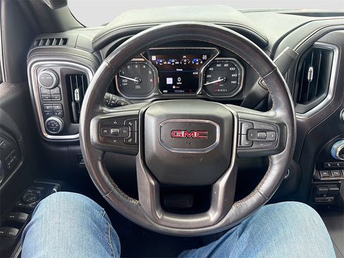 Used 2020 GMC Sierra 1500 AT4 w/ AT4 Premium Package image 11
