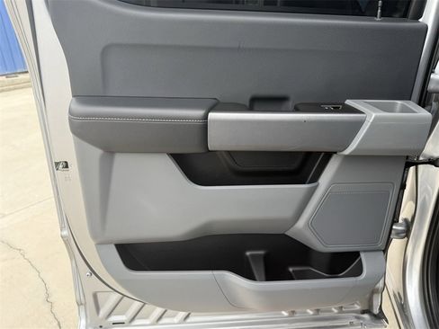 Used 2023 Ford F150 XLT image 24