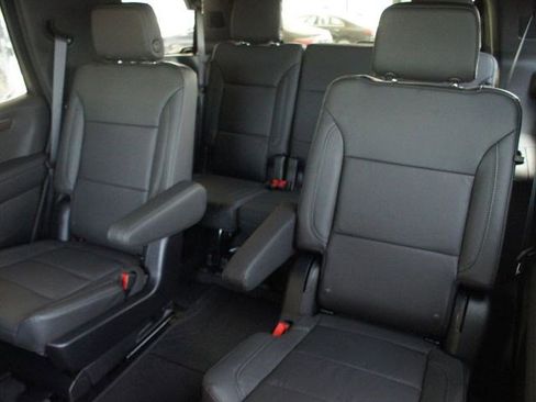 New 2026 Chevrolet Tahoe LT w/ Comfort Package AWD/4WD image 8