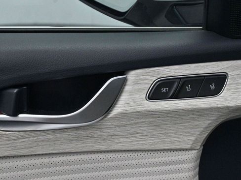 Used 2024 Hyundai Palisade Calligraphy FWD image 13