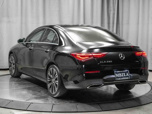 Certified 2022 Mercedes-Benz CLA 250 image 8
