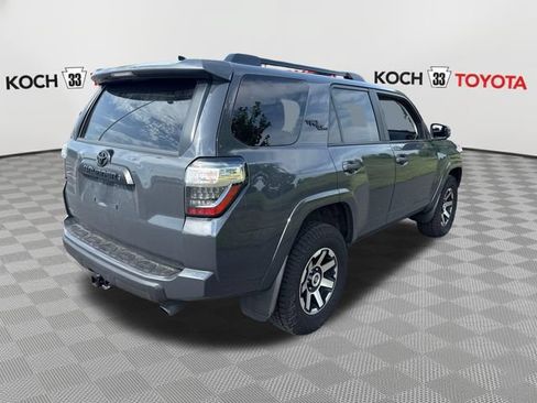 Used 2024 Toyota 4Runner TRD Off-Road Premium w/ Off Road Premium Plus Package AWD/4WD image 8